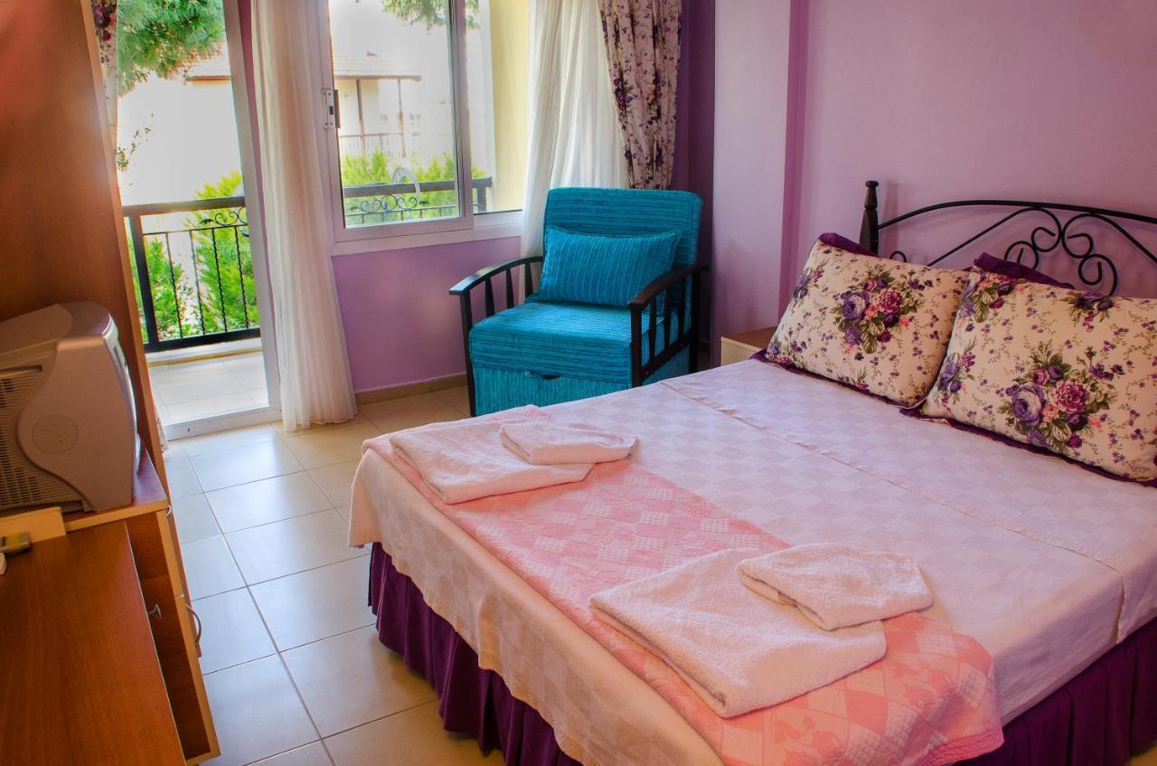 Maviev Otel Çeşme Værelse billede