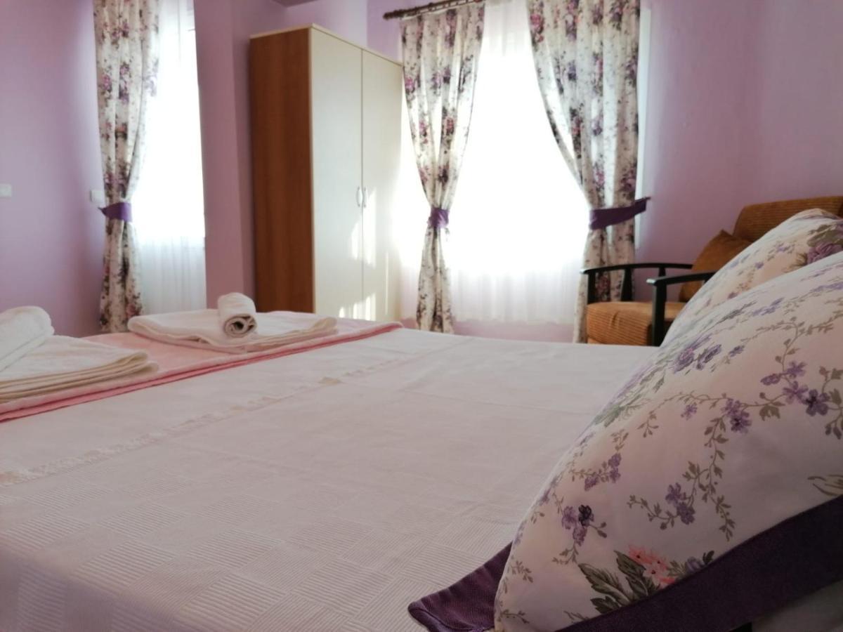 Maviev Otel Çeşme Eksteriør billede