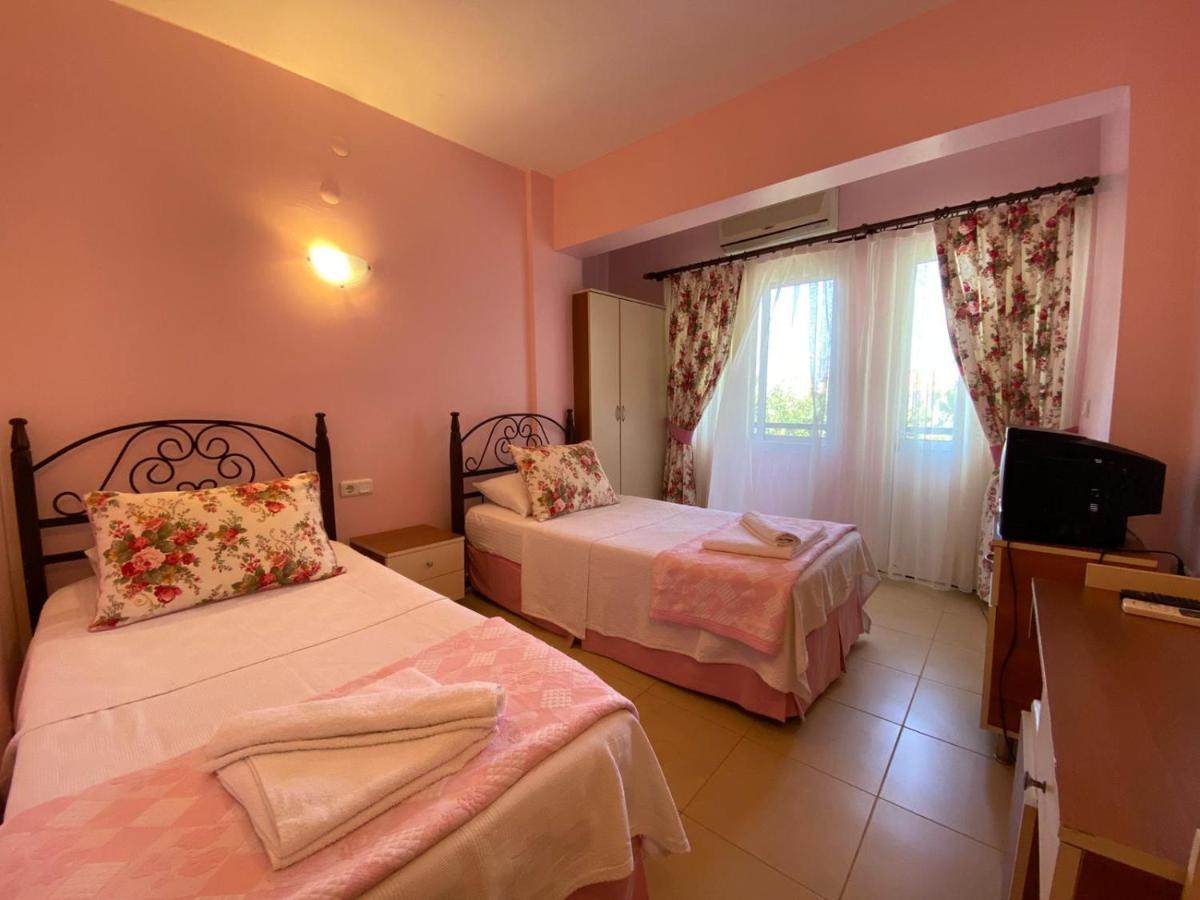 Maviev Otel Çeşme Eksteriør billede