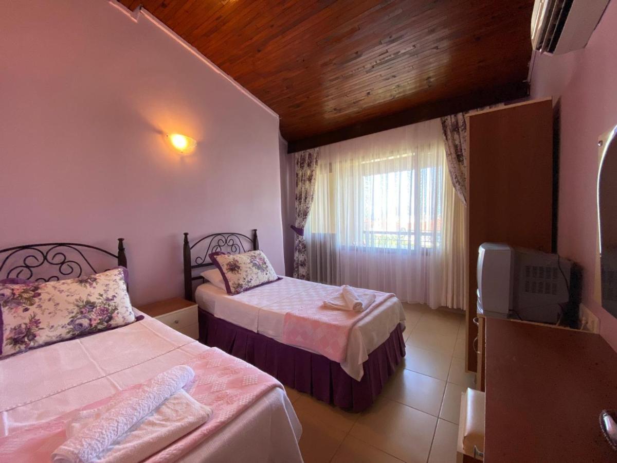 Maviev Otel Çeşme Eksteriør billede